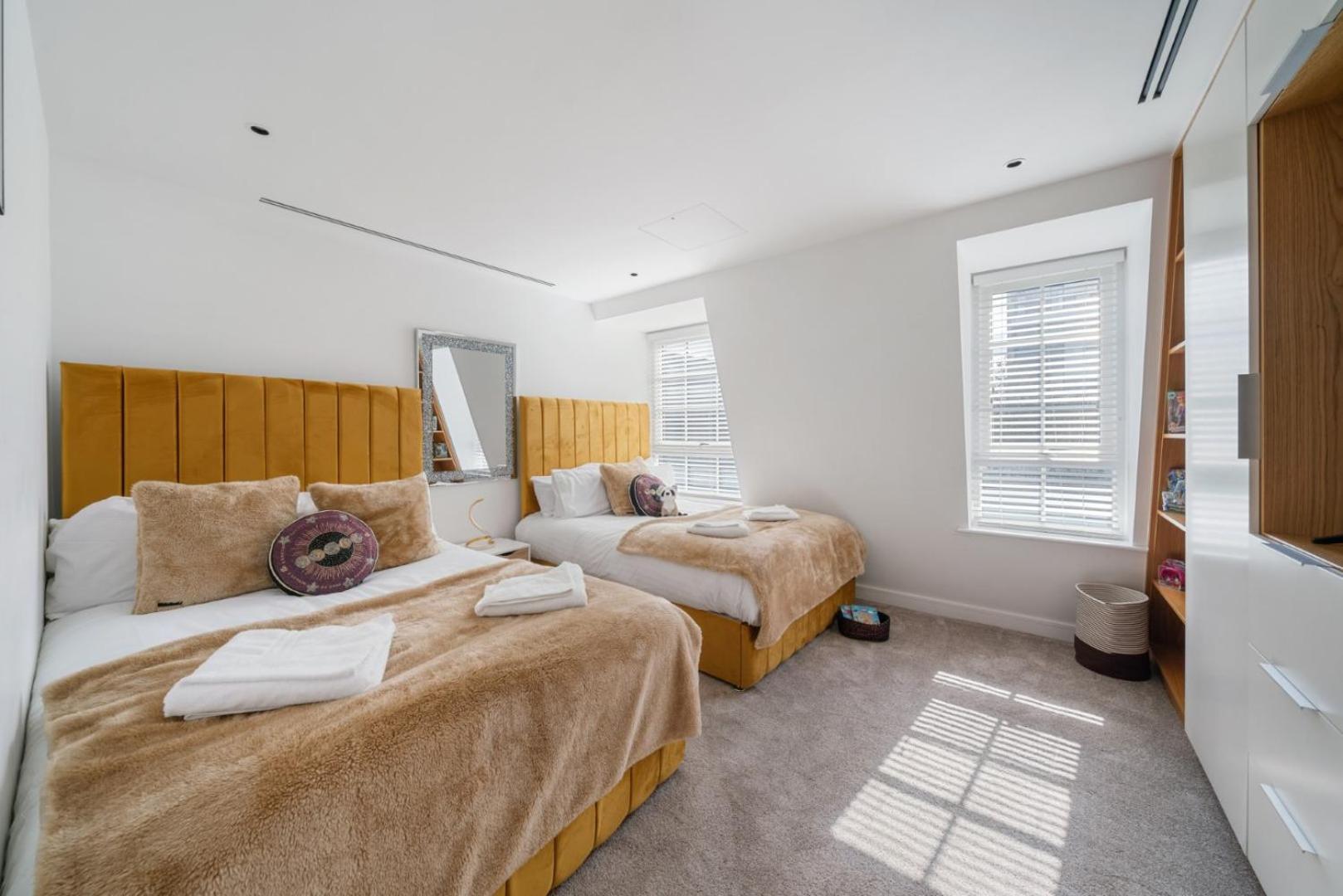Elegant 3-Bedroom Penthouse In Marble Arch 70 Londýn Exteriér fotografie