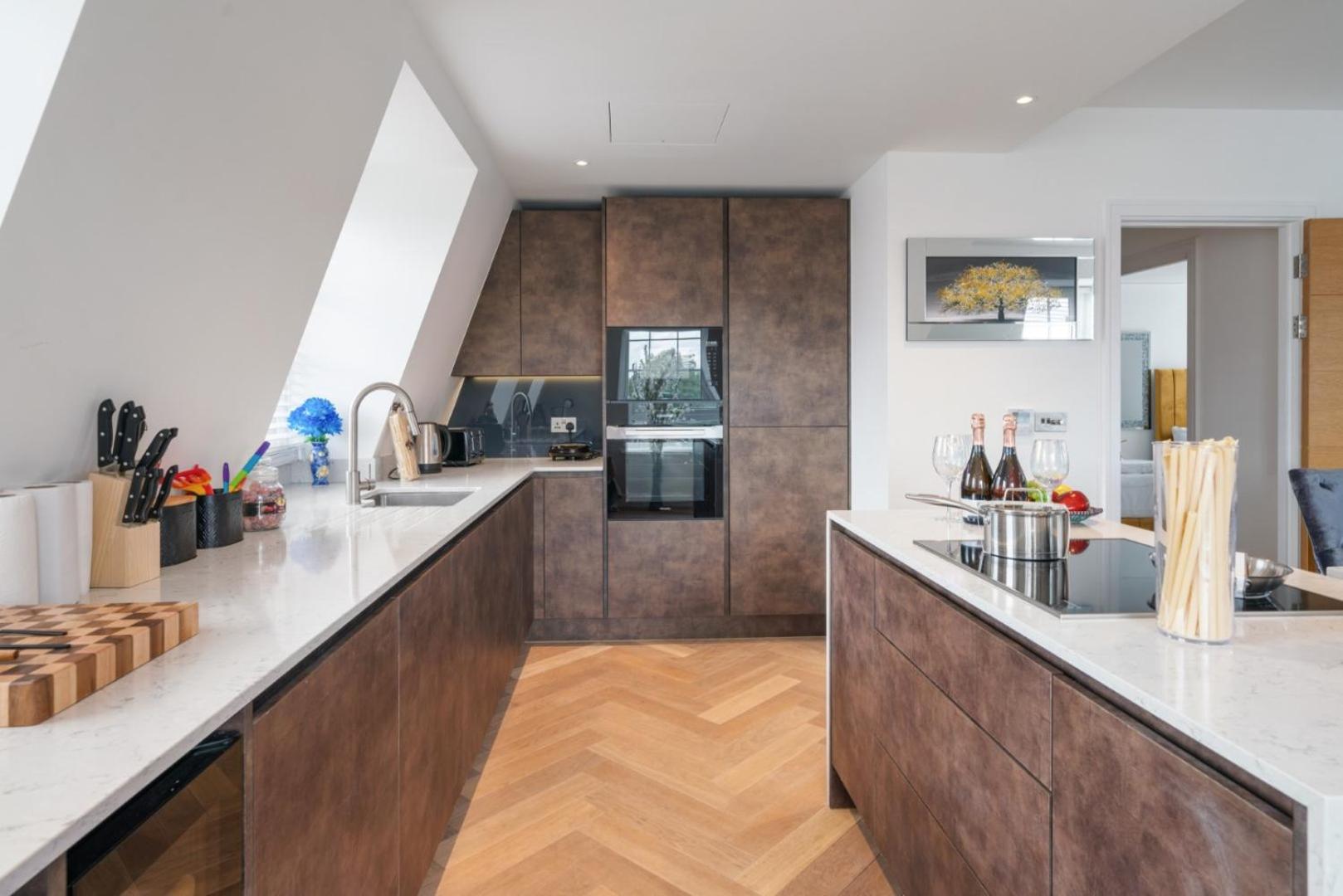 Elegant 3-Bedroom Penthouse In Marble Arch 70 Londýn Exteriér fotografie