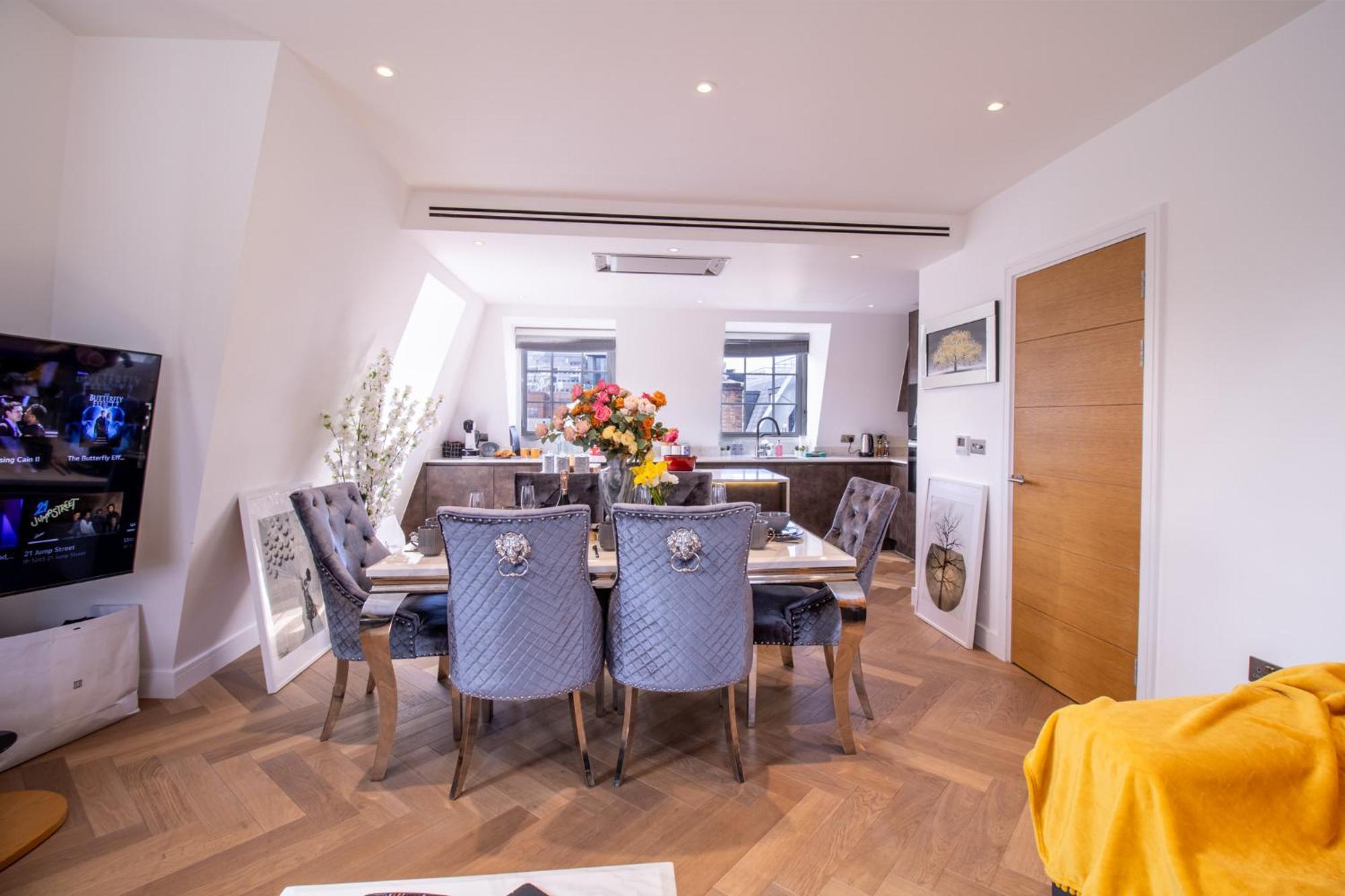 Elegant 3-Bedroom Penthouse In Marble Arch 70 Londýn Exteriér fotografie
