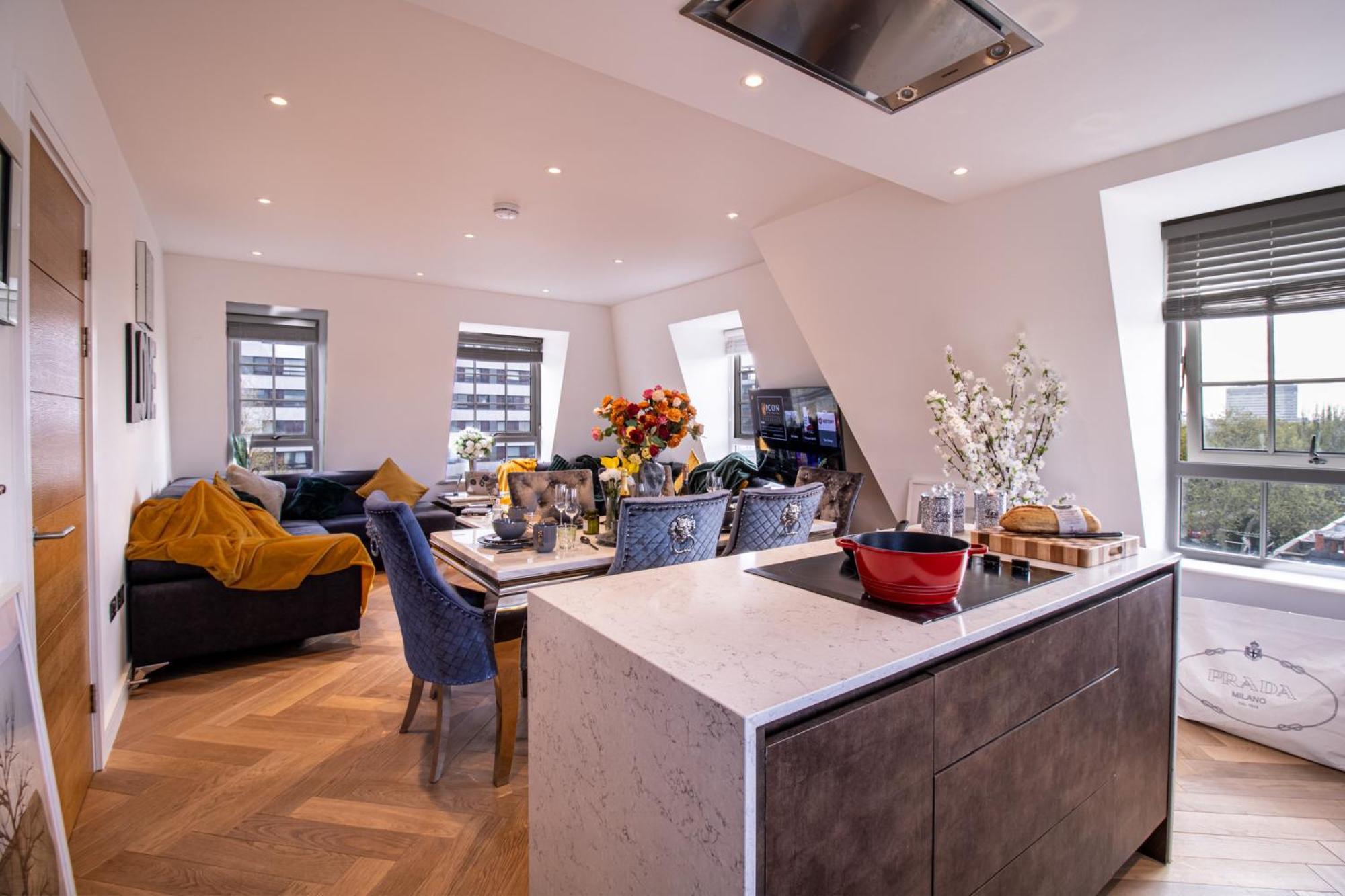 Elegant 3-Bedroom Penthouse In Marble Arch 70 Londýn Exteriér fotografie