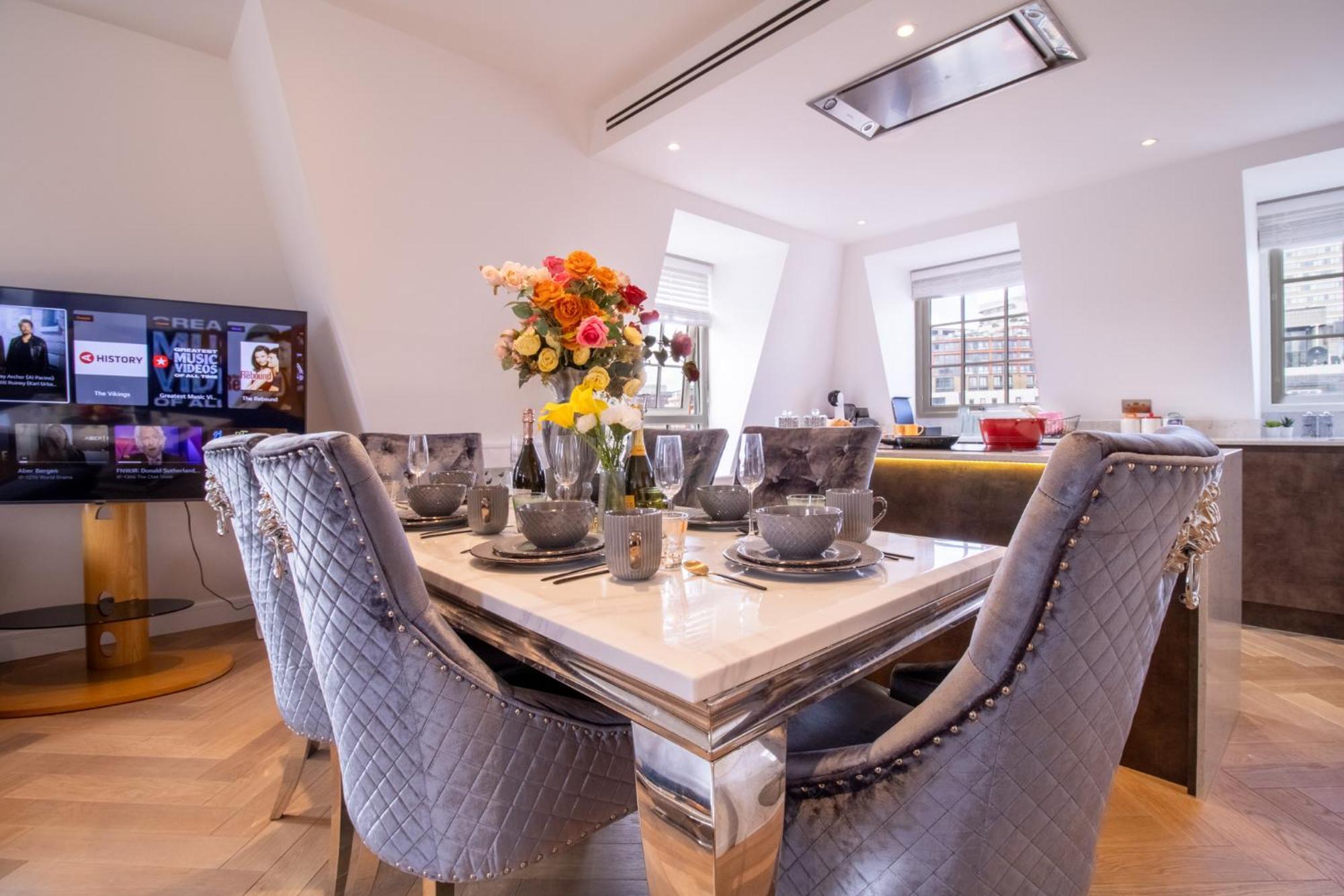 Elegant 3-Bedroom Penthouse In Marble Arch 70 Londýn Exteriér fotografie