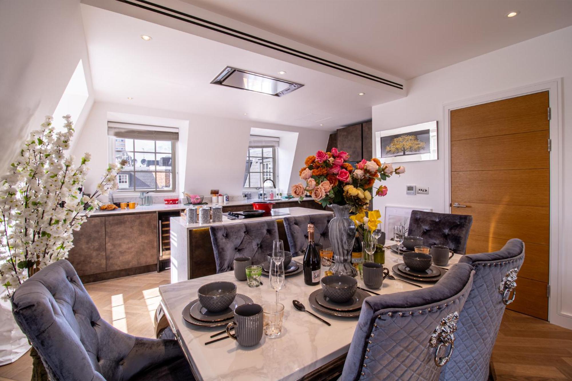 Elegant 3-Bedroom Penthouse In Marble Arch 70 Londýn Exteriér fotografie