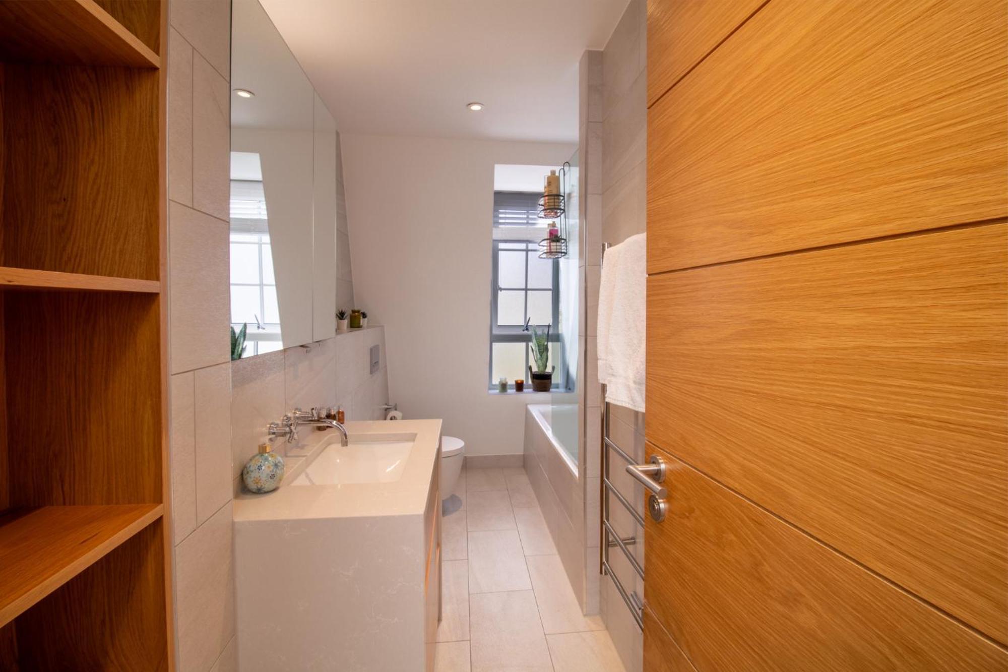 Elegant 3-Bedroom Penthouse In Marble Arch 70 Londýn Exteriér fotografie